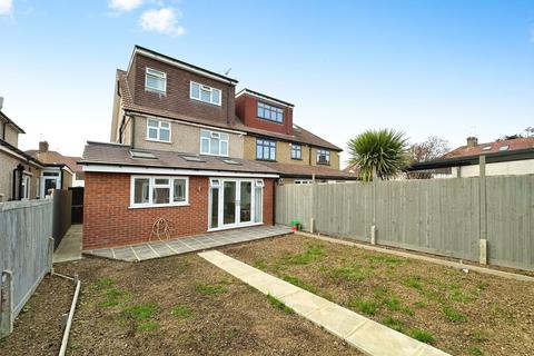 4 bedroom semi-detached house for sale, Greencourt Avenue, Edgware, HA8