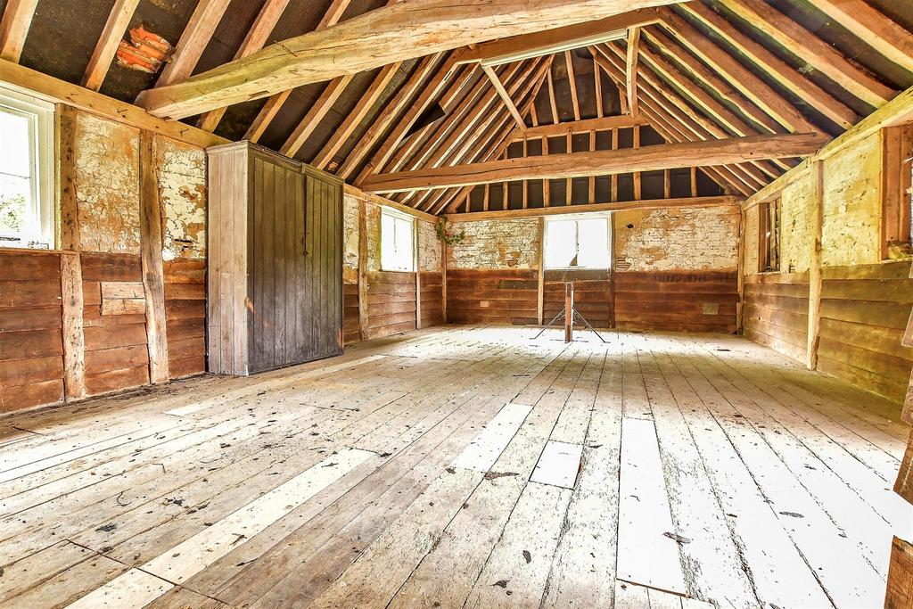 Workshop/Outbuildings