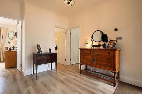 3 bedroom detached bungalow for sale, Toms Lane, Kings Langley WD4