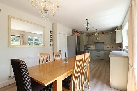3 bedroom detached bungalow for sale, Toms Lane, Kings Langley WD4