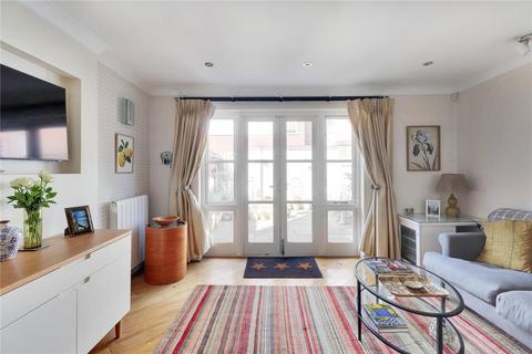 3 bedroom mews for sale, Cumberland Mews, Tunbridge Wells, Kent, TN1