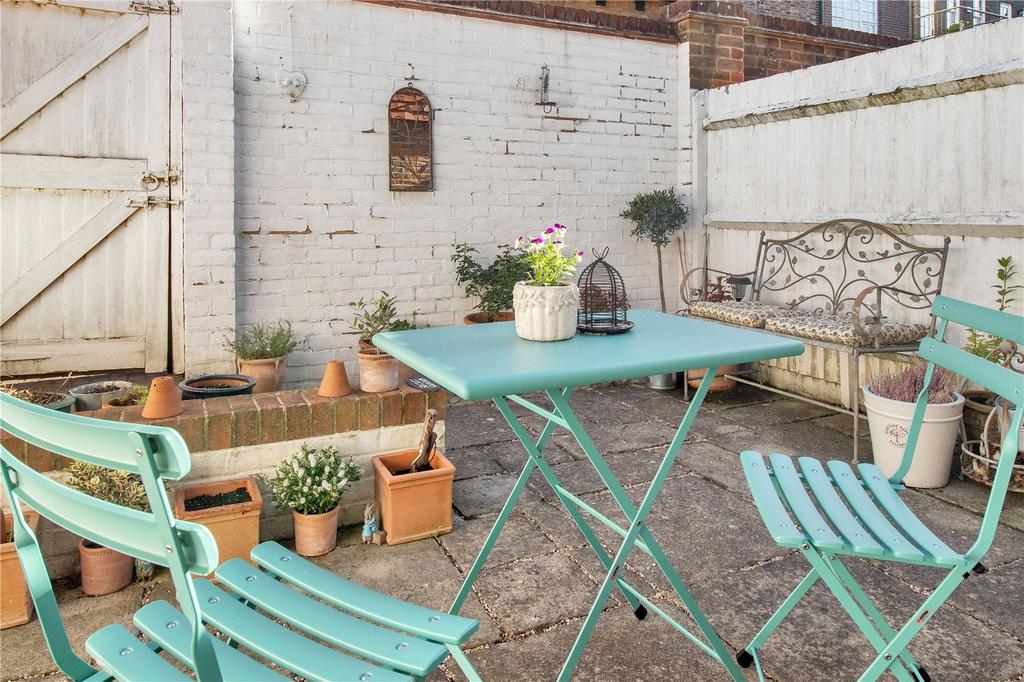 Courtyard Garden