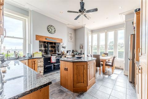 6 bedroom detached house for sale, Oakmeade, Lee Lane East, Horsforth, Leeds