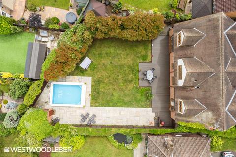 5 bedroom detached house for sale, Riverside Avenue, Broxbourne EN10