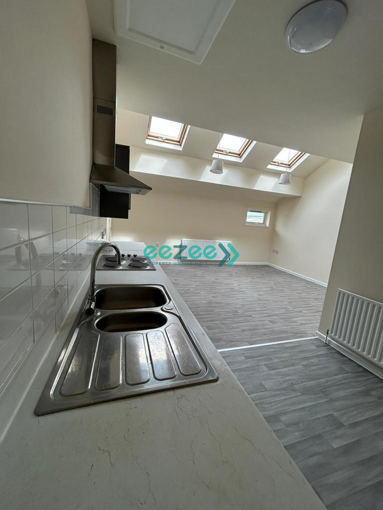 Open plan Kitchen (3).jpeg