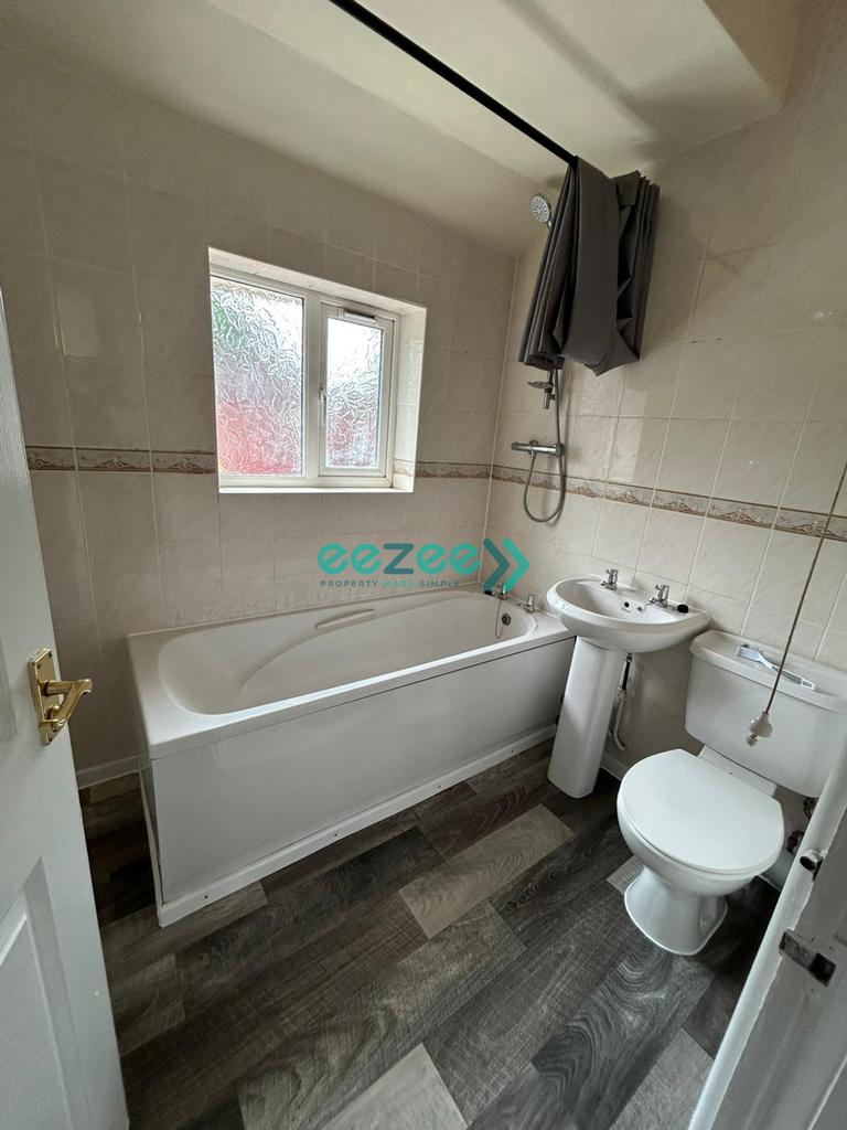 Bathroom.jpeg