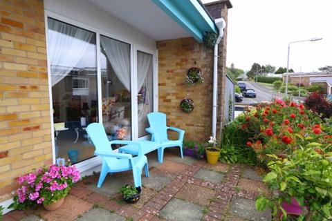 2 bedroom bungalow for sale, 22 Mynydd Isaf, Aberdovey