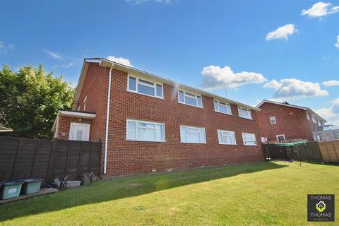 2 bedroom maisonette to rent, Hendingham Close, Tuffley, Gloucester
