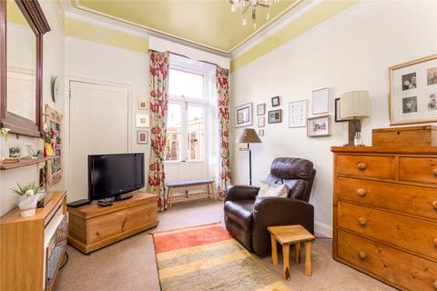 39 Dudley Crescent, Edinburgh, EH6 4QJ