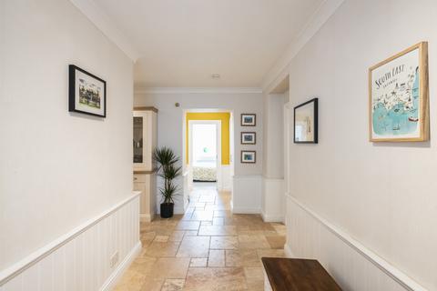 2 bedroom apartment for sale, Le Mont Pinel, St. Helier, Jersey