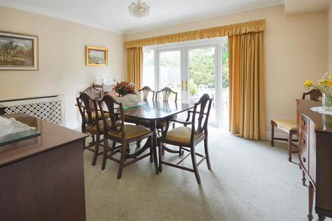 3 bedroom detached bungalow for sale, Wyke Road, Gillingham
