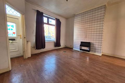 2 bedroom terraced house for sale, Stanley Street, Chadderton, Oldham, Greater Manchester, OL9
