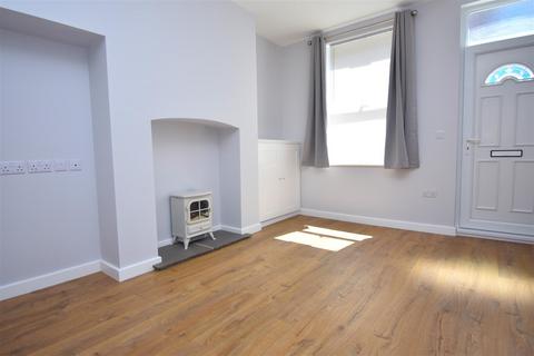 3 bedroom terraced house to rent, Lower Ebor Street, York