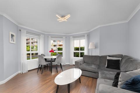 90/3 Mcdonald Road, Edinburgh, EH7 4NU