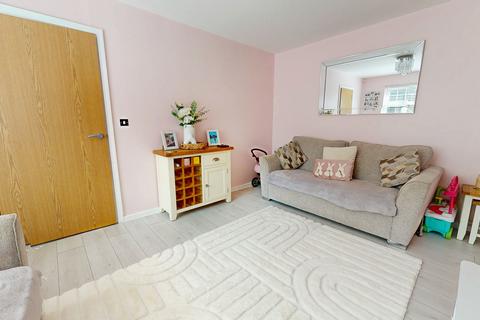 1 Farmyard Close, Northampton, NN3 8BU