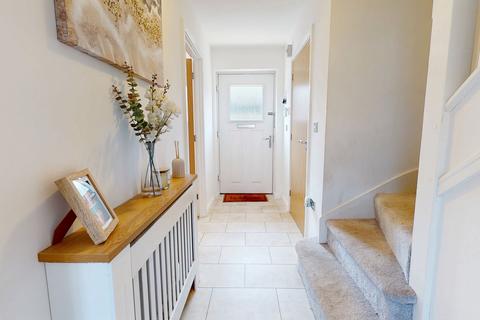 1 Farmyard Close, Northampton, NN3 8BU