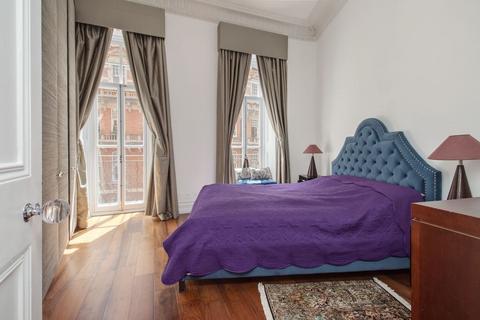 3 bedroom flat for sale, Prince Consort Road, London SW7