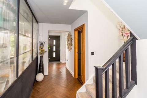 4 bedroom detached house for sale, Bassett, Southampton