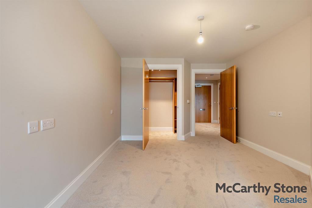 8667783-interior04-800.jpg