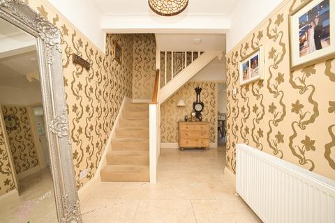 5 bedroom semi-detached house for sale, Carlton Avenue, Broadstairs, Kent, CT10