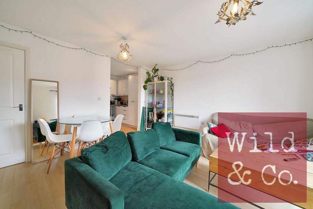 Flat 25, Dockside Court - u HQAs3 KEa3 MYDi8b Fmp1.jpg