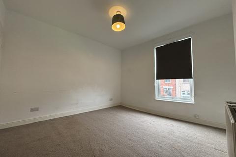 3 bedroom terraced house to rent, Marion Road, Sheffield S6