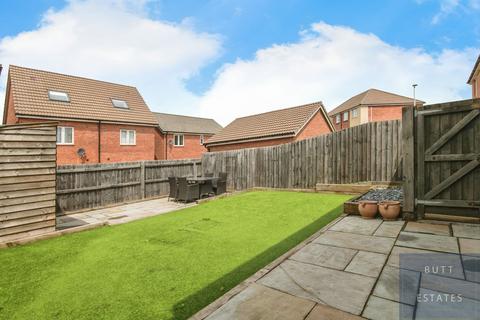 14 Buzzard Way, Cranbrook, Exeter, EX5 7GX