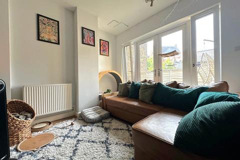 1 bedroom flat for sale, Catford Hill, London, SE6