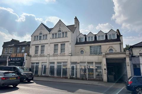 1 bedroom flat for sale, Catford Hill, London, SE6