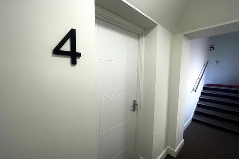 undefined, Town Street, Horsforth, Leeds, West Yorkshire, LS18
