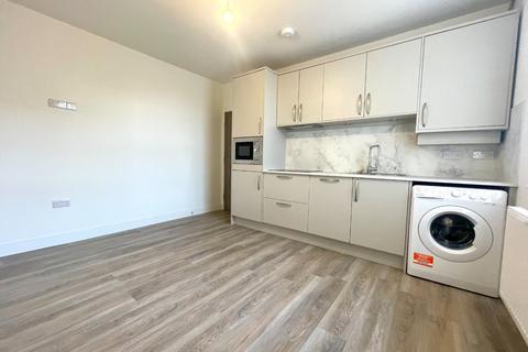 undefined, Town Street, Horsforth, Leeds, West Yorkshire, LS18