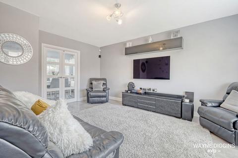 undefined, Fetherston Road, Stanford-le-hope SS17