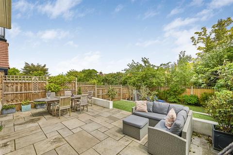 94 Dora Road, London, SW19 7HJ
