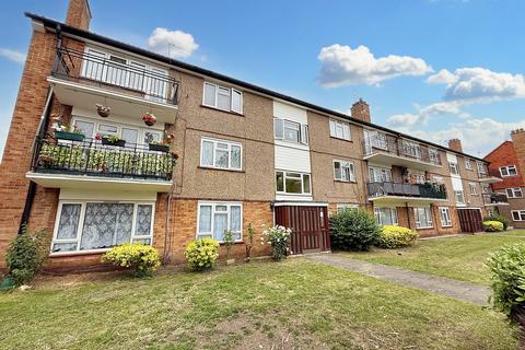 undefined, Fern Grove, FELTHAM TW14