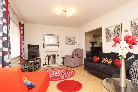 11 Castell Coch View, Tongwynlais, Cardiff, CF15 7LA