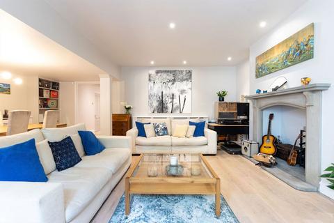 2 bedroom flat for sale, Earls Court Road, London SW5