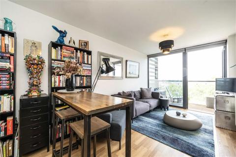 1 bedroom flat for sale, Bloemfontein Road, London W12