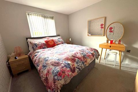 undefined, Caroline Court, Burton-on-Trent, DE14