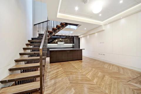 undefined, Belmont Street, London NW1