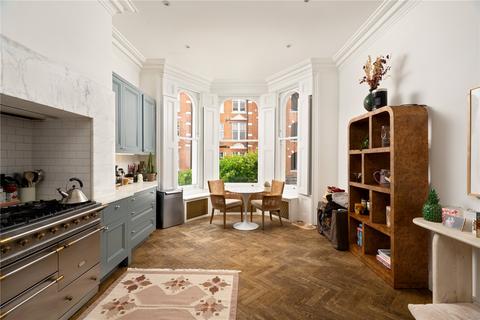 3 bedroom maisonette for sale, Sheffield Terrace, Kensington, London, W8