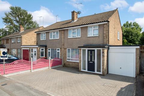 23 Coleridge Close, Bletchley, Milton Keynes, MK3 5AF