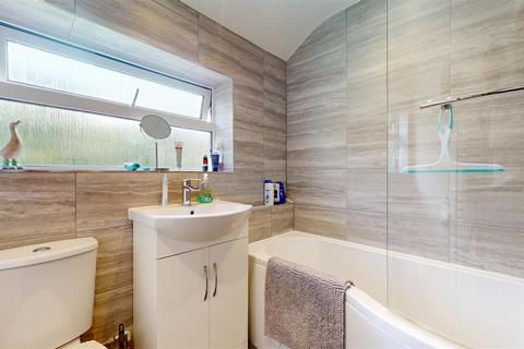 23 Coleridge Close, Bletchley, Milton Keynes, MK3 5AF