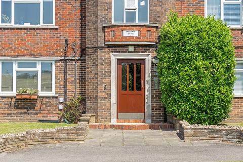 59 Eastgate, Banstead, SM7 1RP