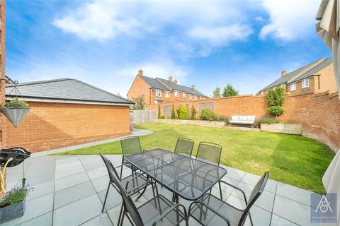 7 Becketts Lane, Steeple Claydon, Buckingham, MK18 2GQ