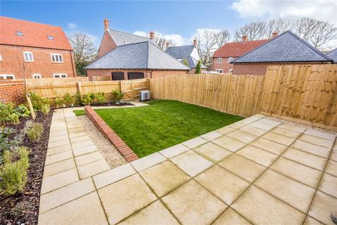 3 bedroom semi-detached house for sale, Mountbatten Park, North Baddesley, Southampton, Hampshire, SO52