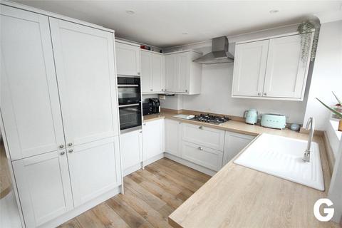 5 Brooks Close, Ringwood, BH24 1NE