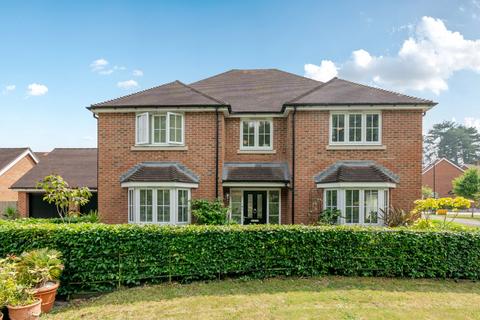 5 bedroom detached house for sale, Gilbert Avenue, Bishopstoke, Eastleigh, Hampshire, SO50