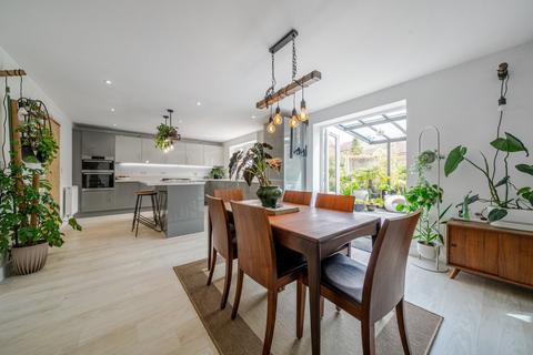 5 bedroom detached house for sale, Gilbert Avenue, Bishopstoke, Eastleigh, Hampshire, SO50