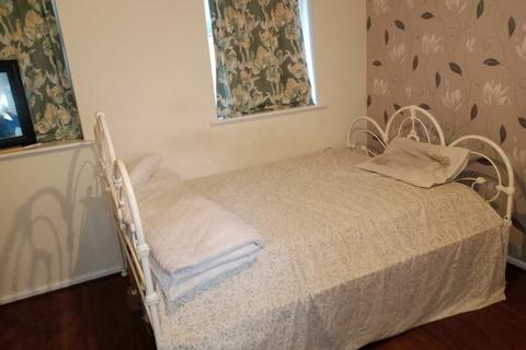 2 bedroom terraced house for sale, Millbrook Street, Gloucester GL1