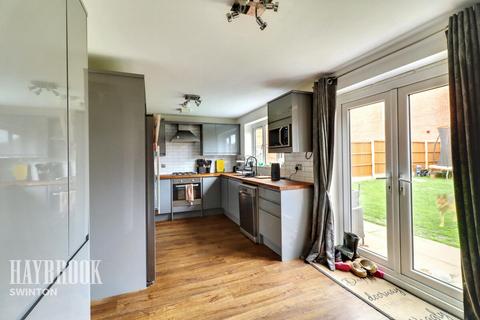 4 bedroom detached house for sale, Smithy Croft, Rotherham